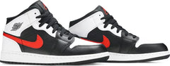 Nike Grade School Womens Air Jordan 1 Mid Sneakers - 'Chile Red'