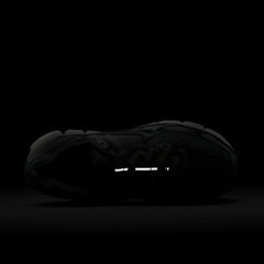 NIKE Zoom Vomero 5 Womens Sneakers