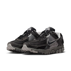 NIKE Zoom Vomero 5 Men's Sneakers