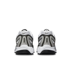 NIKE Air Pegasus 2005 Mens Sneakers