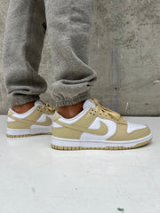 Nike Mens Dunk Low Sneakers - 'Team Gold'