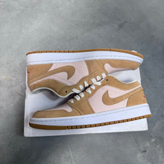 DISPLAY - Nike Womens Air Jordan 1 Low SE Sneakers - 'Twine'