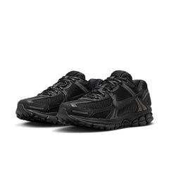NIKE Zoom Vomero 5 Mens Sneakers