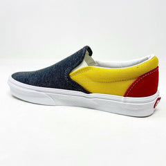 Vans Classic Slip On (Vans Coastal) Black True White Womens Casual Shoes